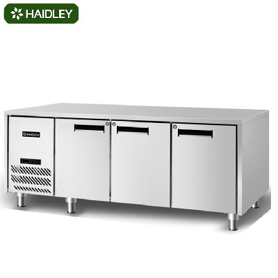 Hydeli 3-door air-cooled platform refrigerator